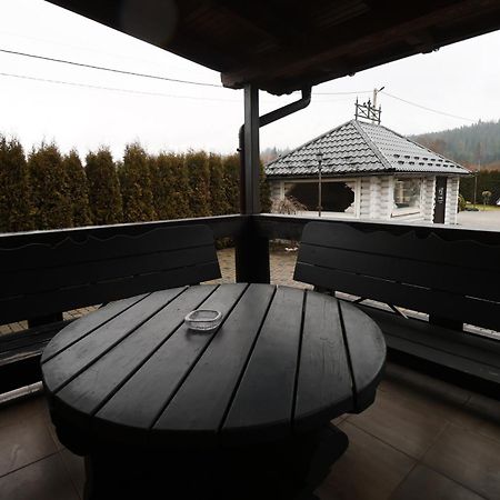 Willa Vip House Mikuliczyn Zewnętrze zdjęcie