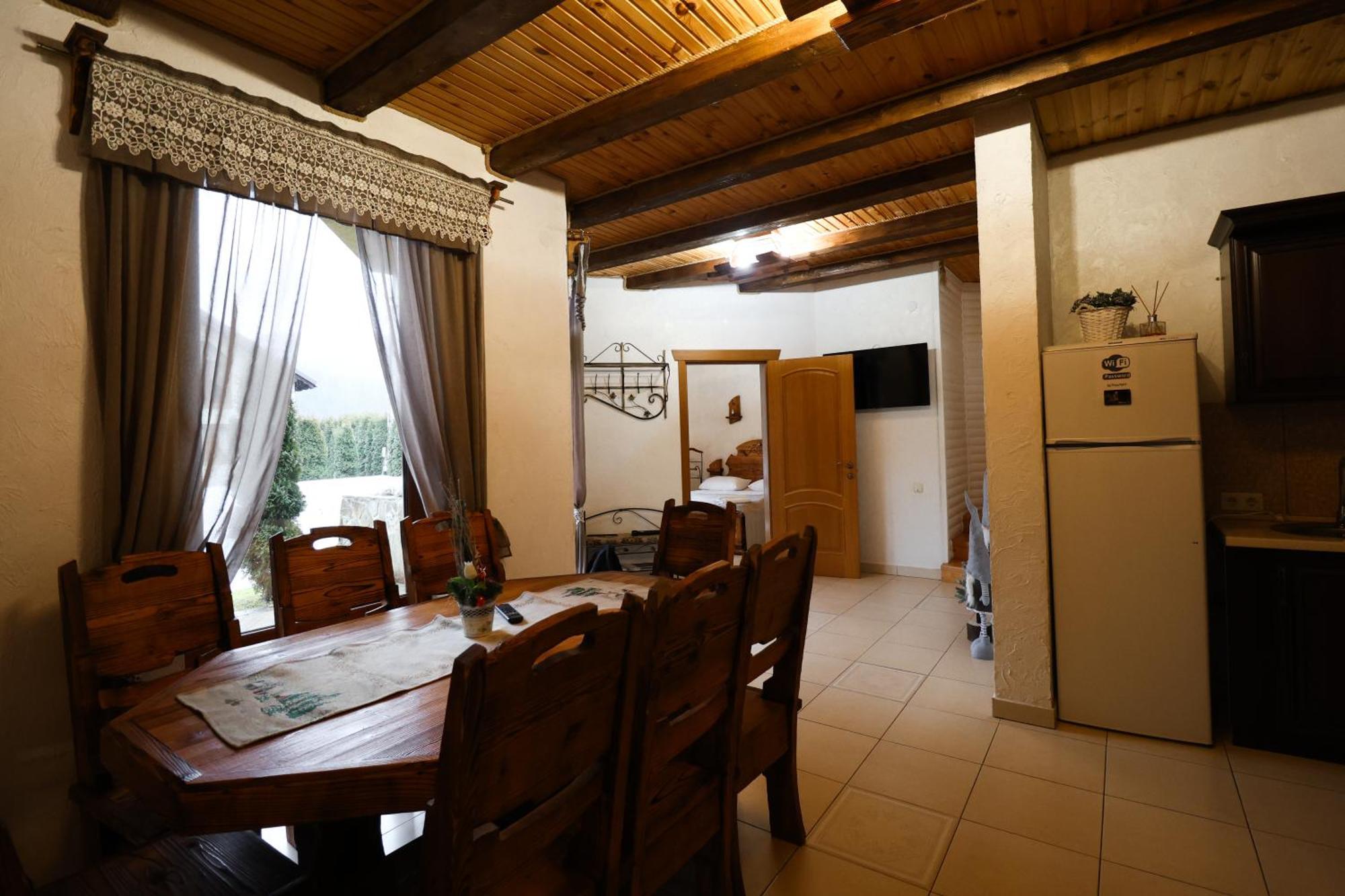Willa Vip House Mikuliczyn Zewnętrze zdjęcie