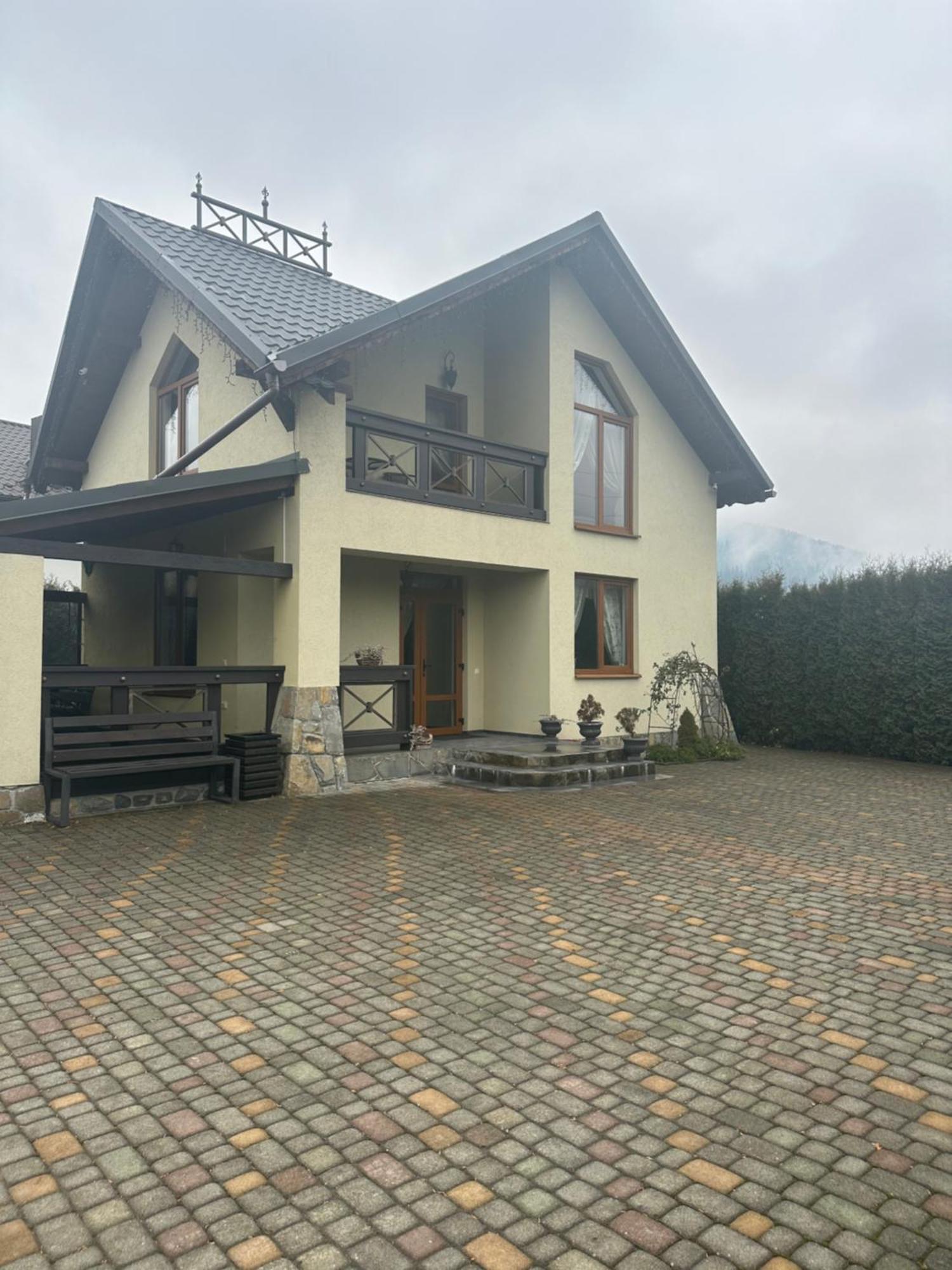 Willa Vip House Mikuliczyn Zewnętrze zdjęcie