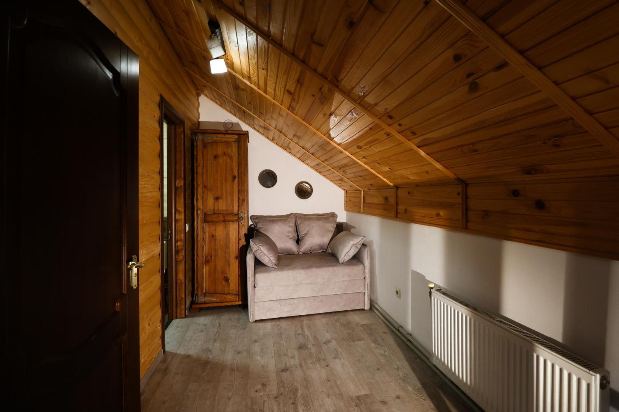 Willa Vip House Mikuliczyn Zewnętrze zdjęcie
