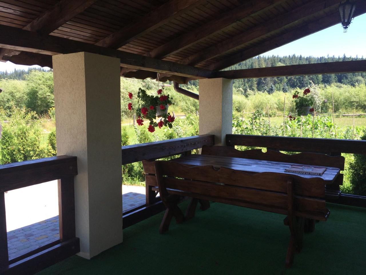 Willa Vip House Mikuliczyn Zewnętrze zdjęcie