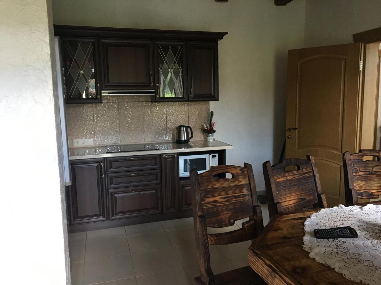 Willa Vip House Mikuliczyn Zewnętrze zdjęcie